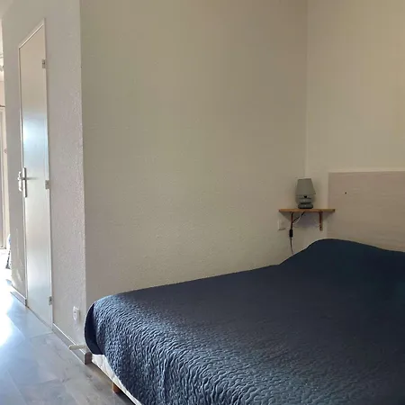 شقة T1 Climatise Avec Wifi, Proche Thermes Et Commerces, Balcon, 2 Etoiles, - Fr-1-553-35 *